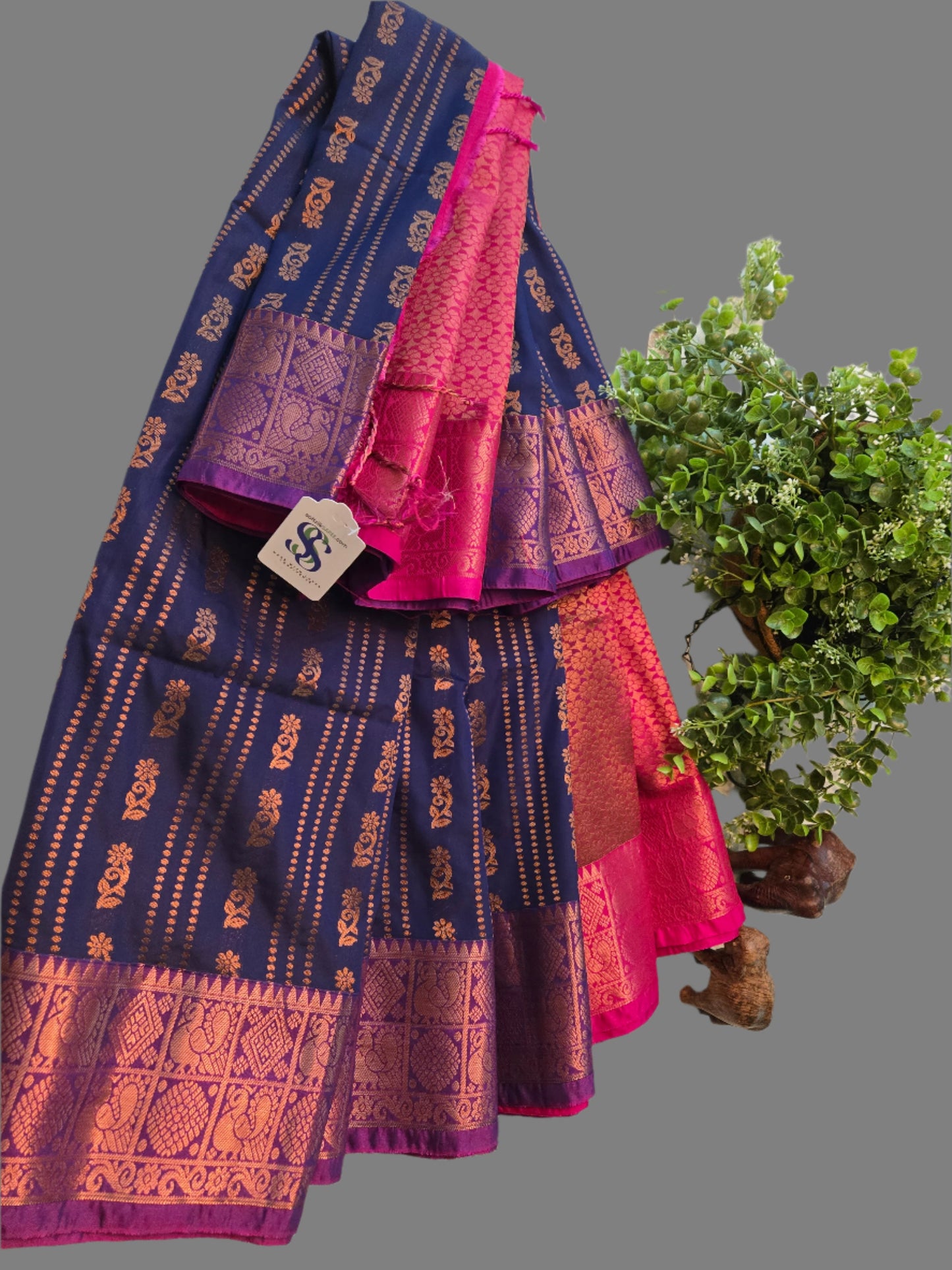 Elegant Semi Soft Silk Saree | Buttis Work & Contrast Pallu Online