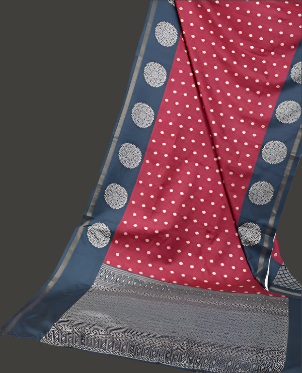 Katan Silk Saree with Small Buttas Magenta Color, Contrast Bentex Border & Rich Woven Pallu – Printed Blouse