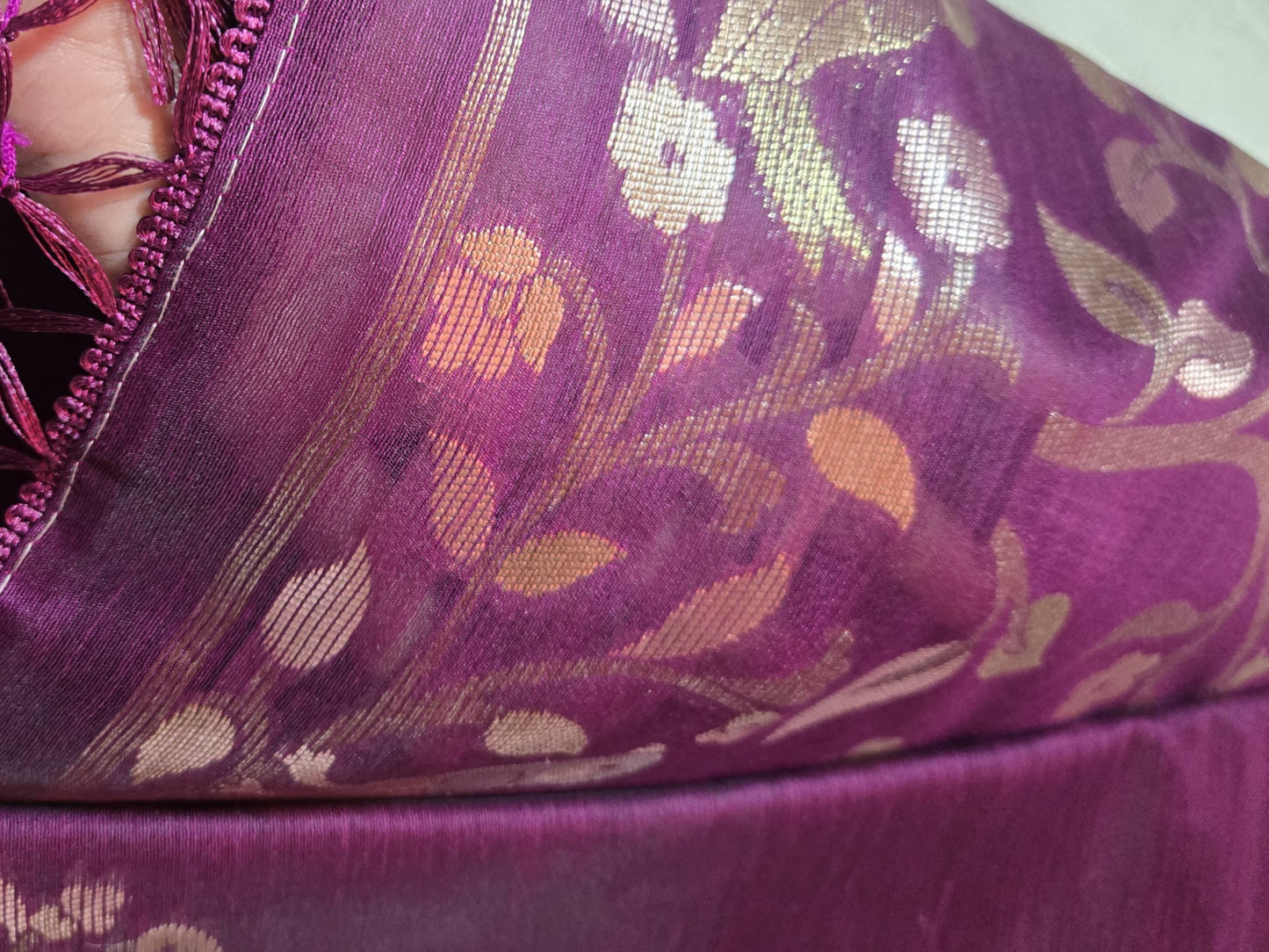 Handloom Khadi Cotton Silk Jamdani Saree – Lightweight & Elegant Traditional Weave Embroidery-wine