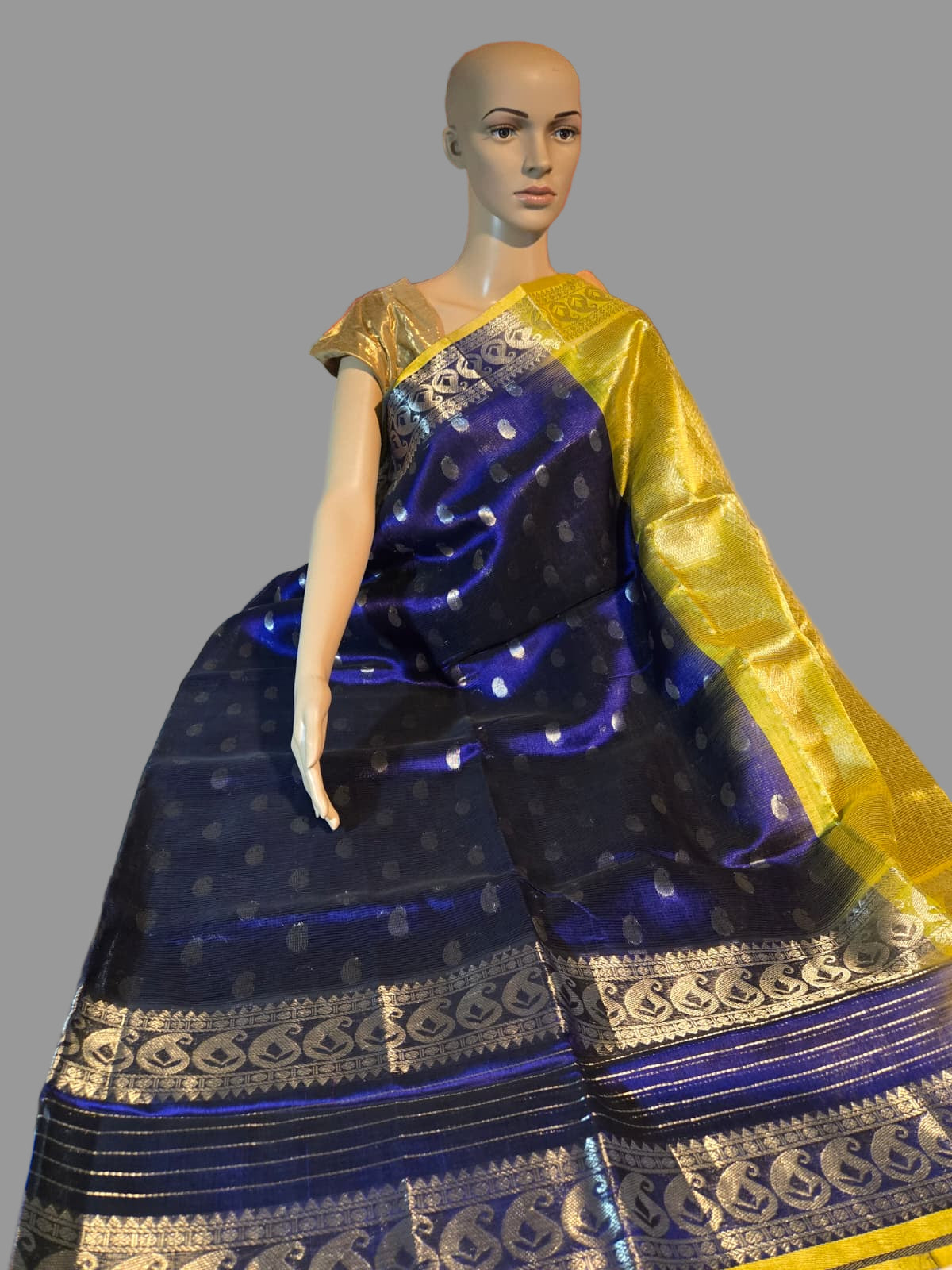 Pure Silk Handloom Saree in Blue with Silver Zari and Yellow Contrast Border – Traditional Elegance