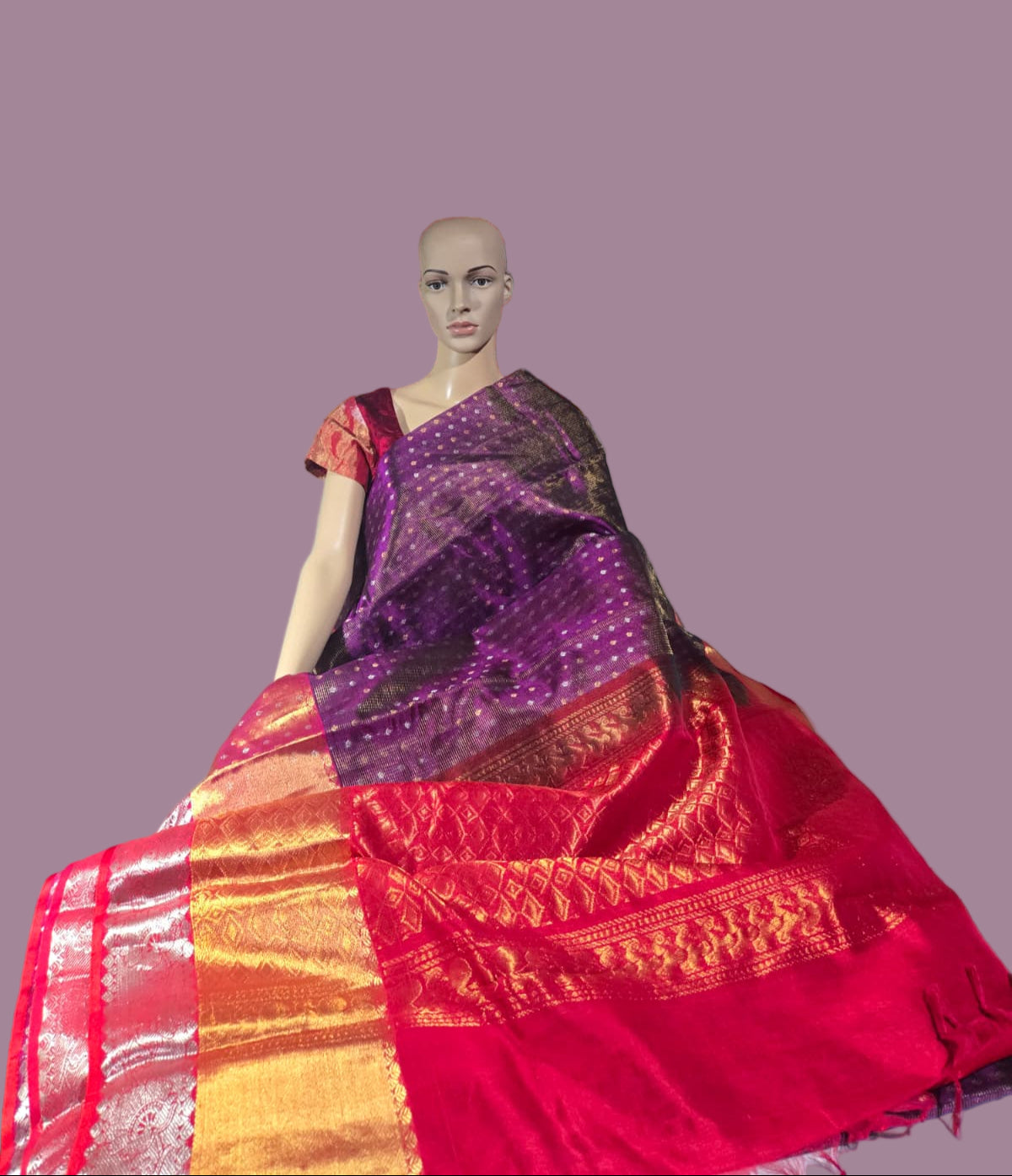 Pure Silk Handloom Saree in Dark Wine with Red Kasavu Border – Rich Traditional Attire for Festive Occasions