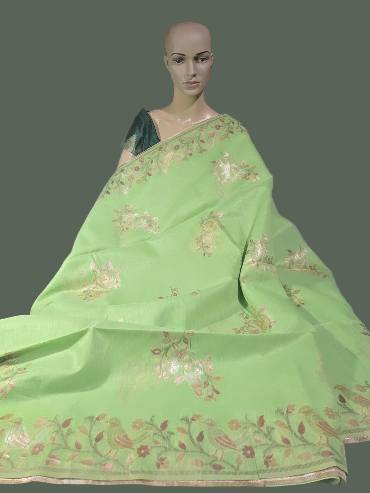 Handloom Khadi Cotton Silk Jamdani Saree – Lightweight & Elegant Traditional Weave Embroidery-Parrot Green