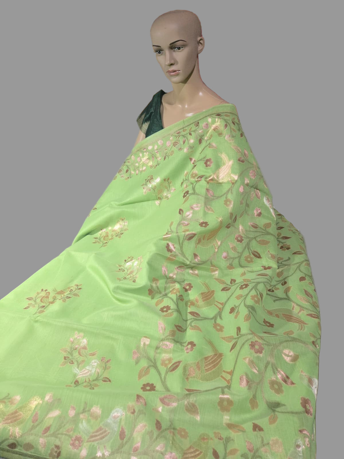 Handloom Khadi Cotton Silk Jamdani Saree – Lightweight & Elegant Traditional Weave Embroidery-Parrot Green