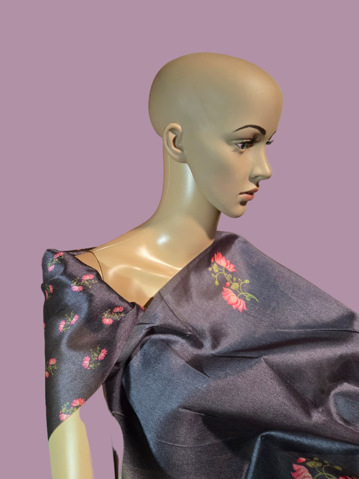 Tussar Silk Saree with Lotus Print & Matching Blouse Piece – USA Shipping Cream Color Grey