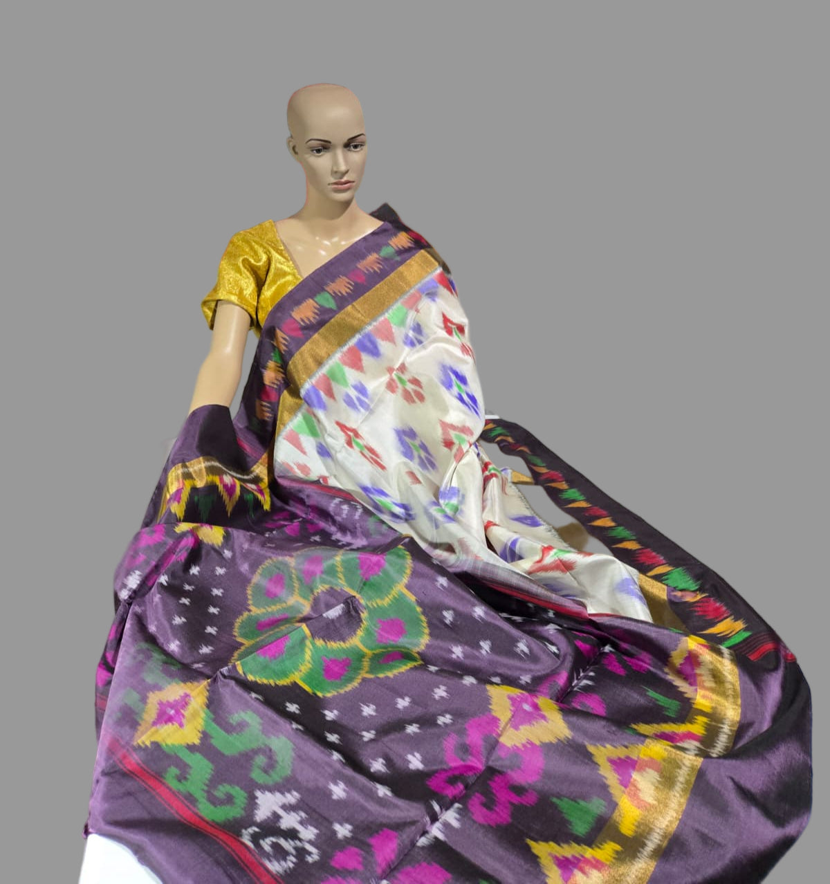 Pure Pattu Soft Silk Double Wrap Pochampalli Pure Silk Saree – Traditional Handwoven Elegance