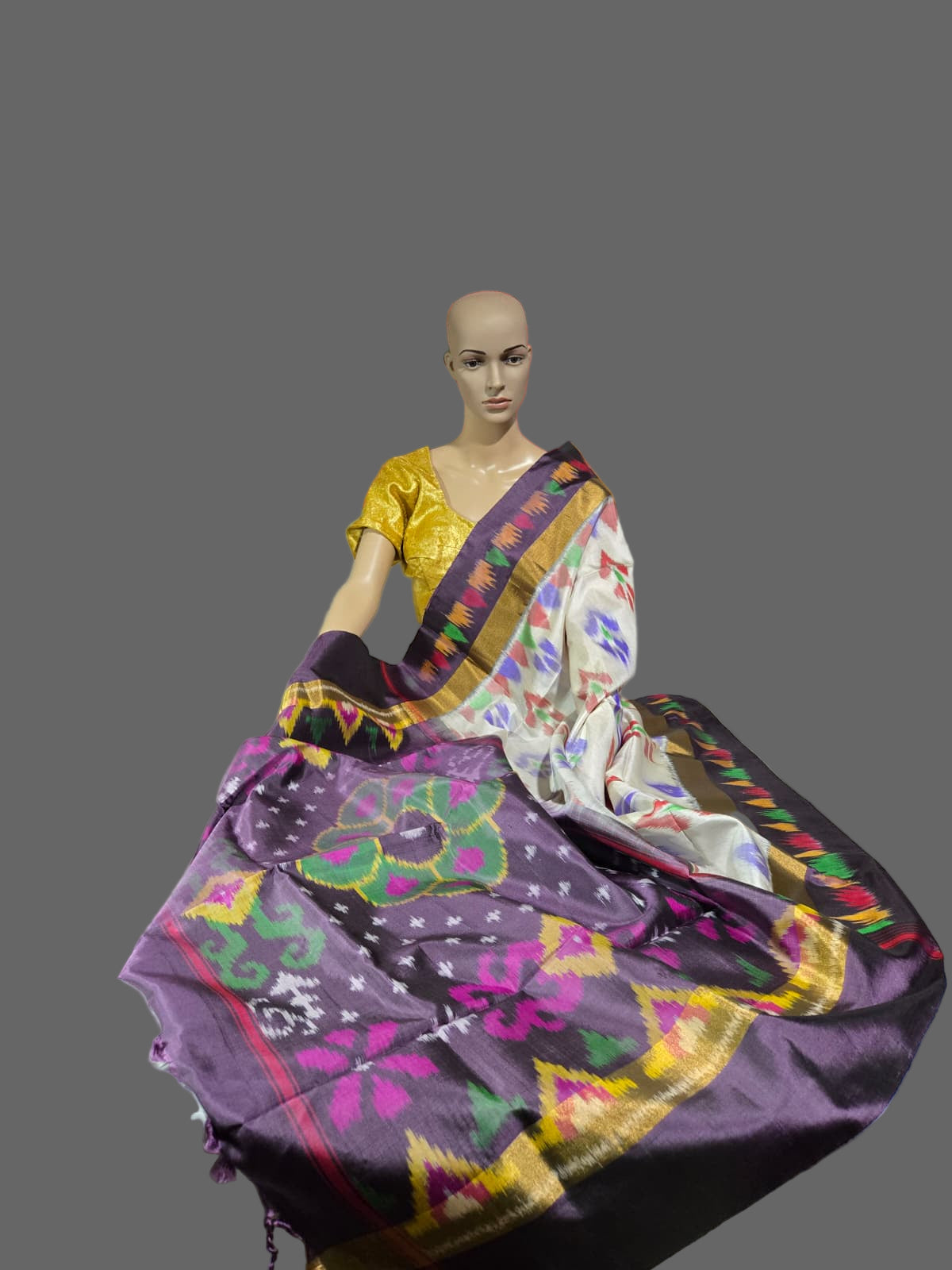 Pure Pattu Soft Silk Double Wrap Pochampalli Pure Silk Saree – Traditional Handwoven Elegance