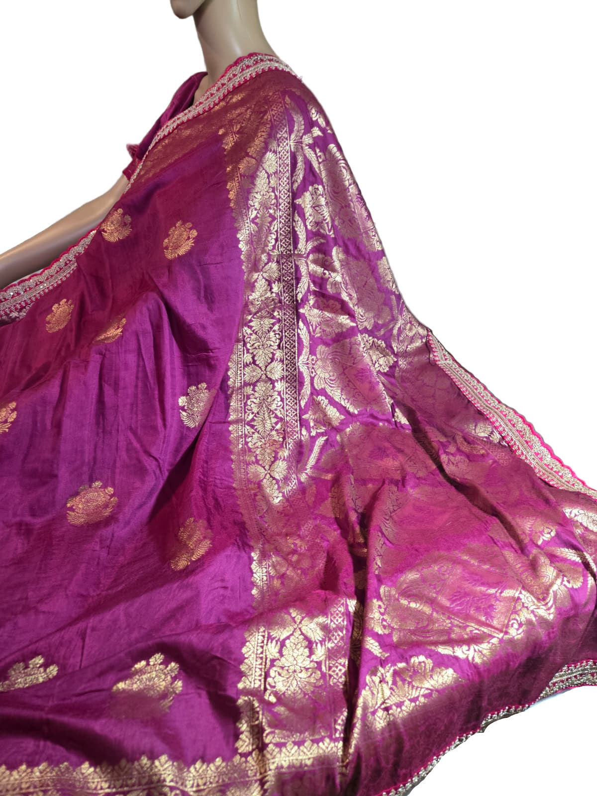 Russian Cotton Silk Weaving Saree with Rich Jari Pallu & Scalloped Embroidery Border -Majenta Rani Pink– Buy from USA