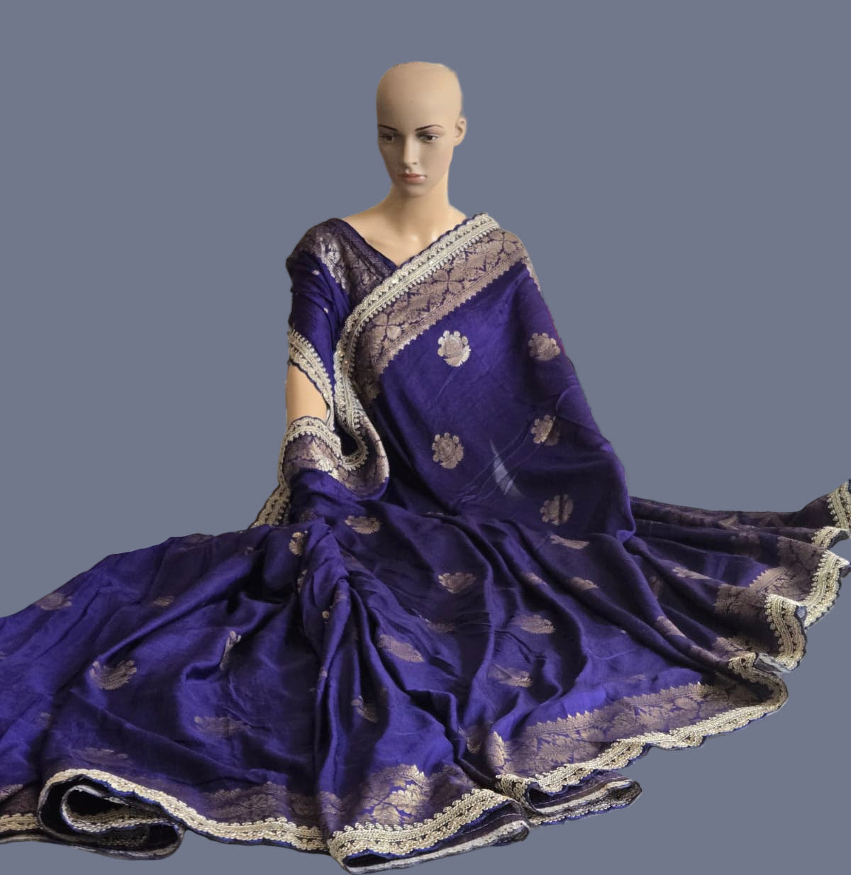 Russian Cotton Silk Weaving Saree with Rich Jari Pallu & Scalloped Embroidery Border - Navy Blue – Buy from USA