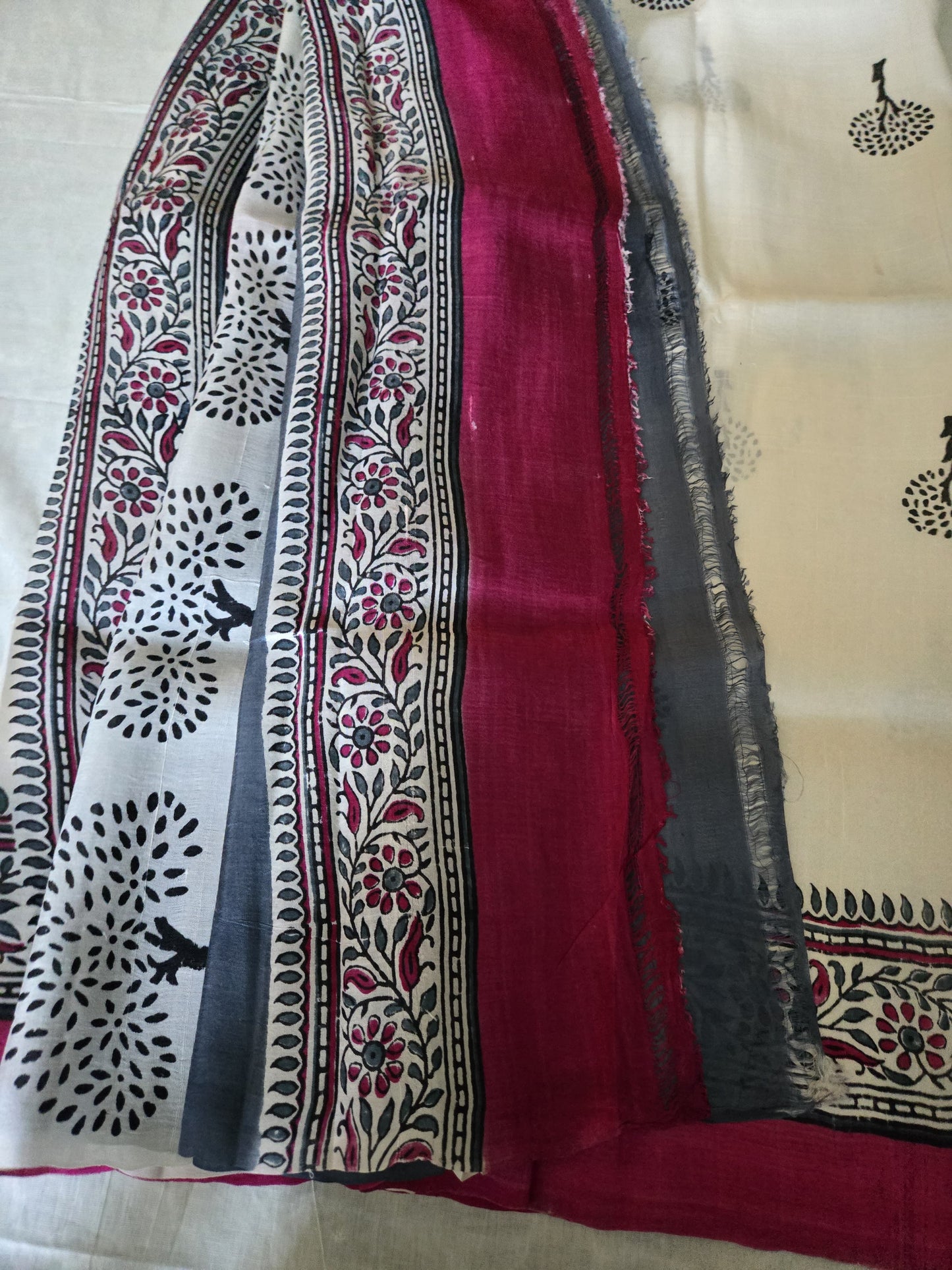 Pure Jari Tussar Handloom Silk Saree white