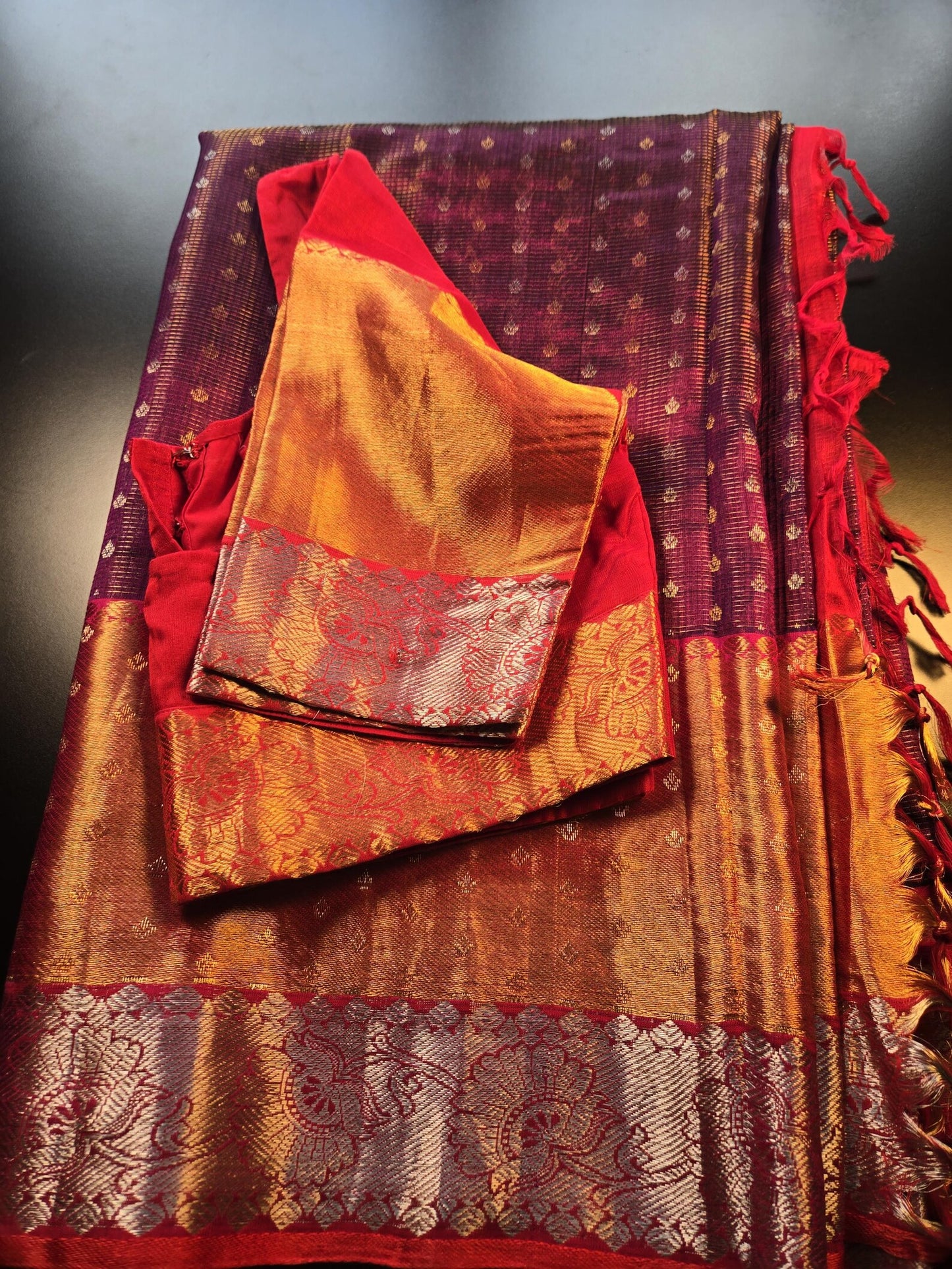 Pure Venkatagiri Handloom Silk Saree with Stitched Blouse Dual tone buy from USA in Dark Wine with Red Kasavu Border – Rich Traditional Attire for Festive Occasions