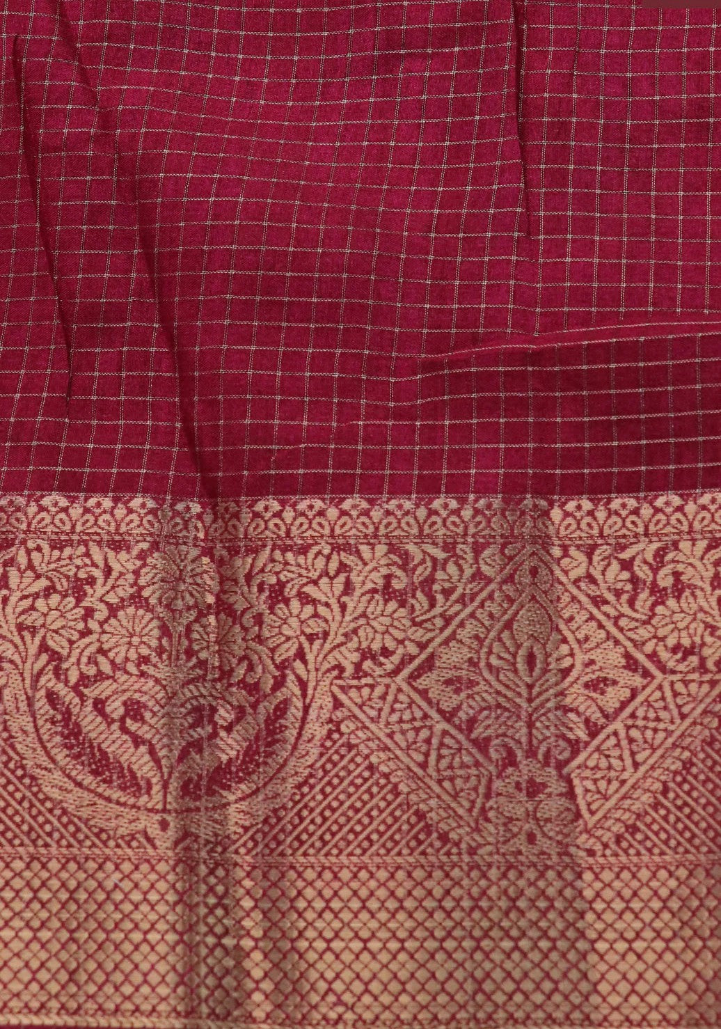 Semi Tussar Silk Saree with Zari Checked Pattern, Kalamkari Prints & Woven Zari Border –dark magenta