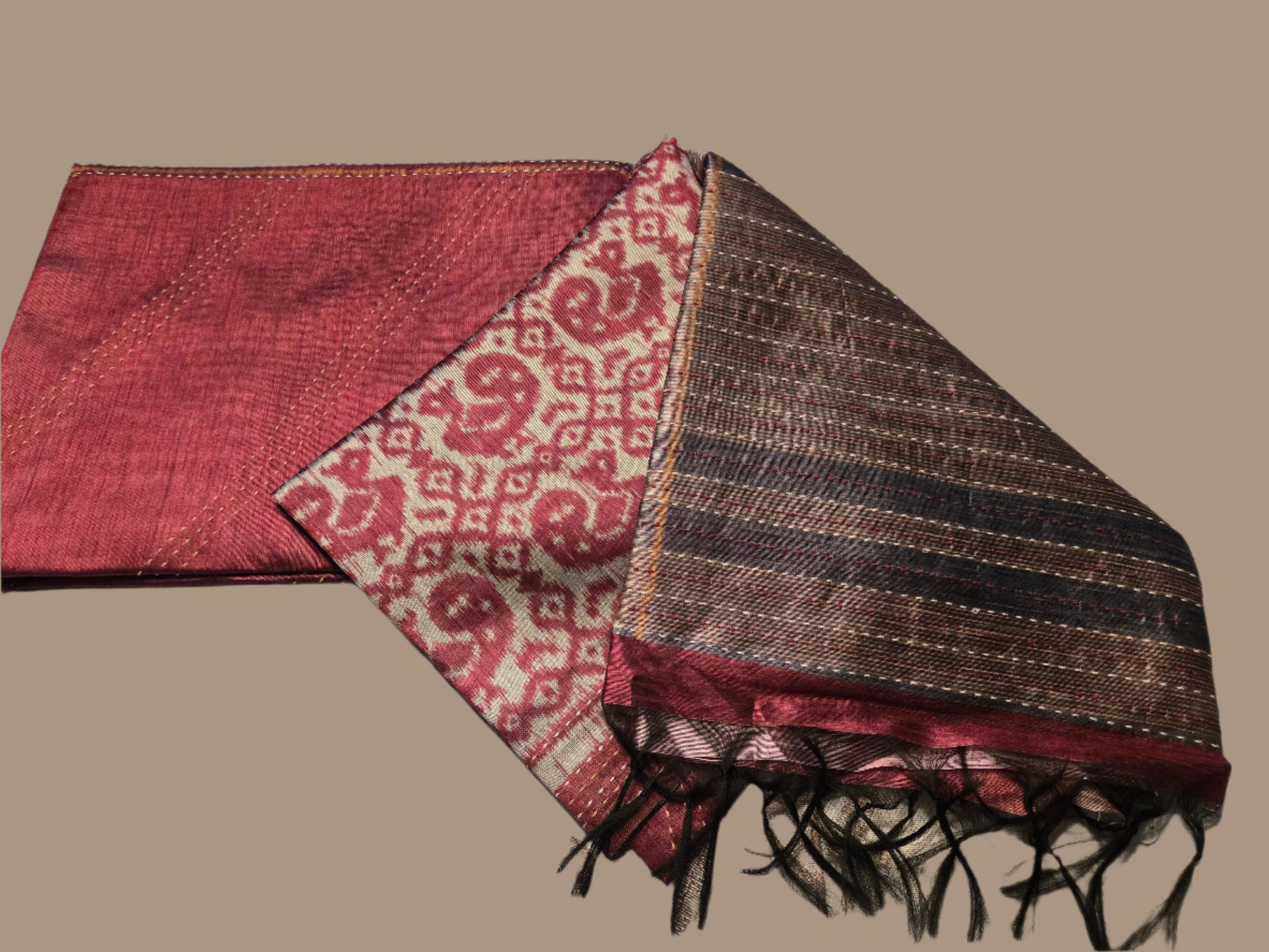 Art Silk Saree Cotton Cationic Sufi Saree Fancy Saree Ikat Print Thread work Saree in Maroon