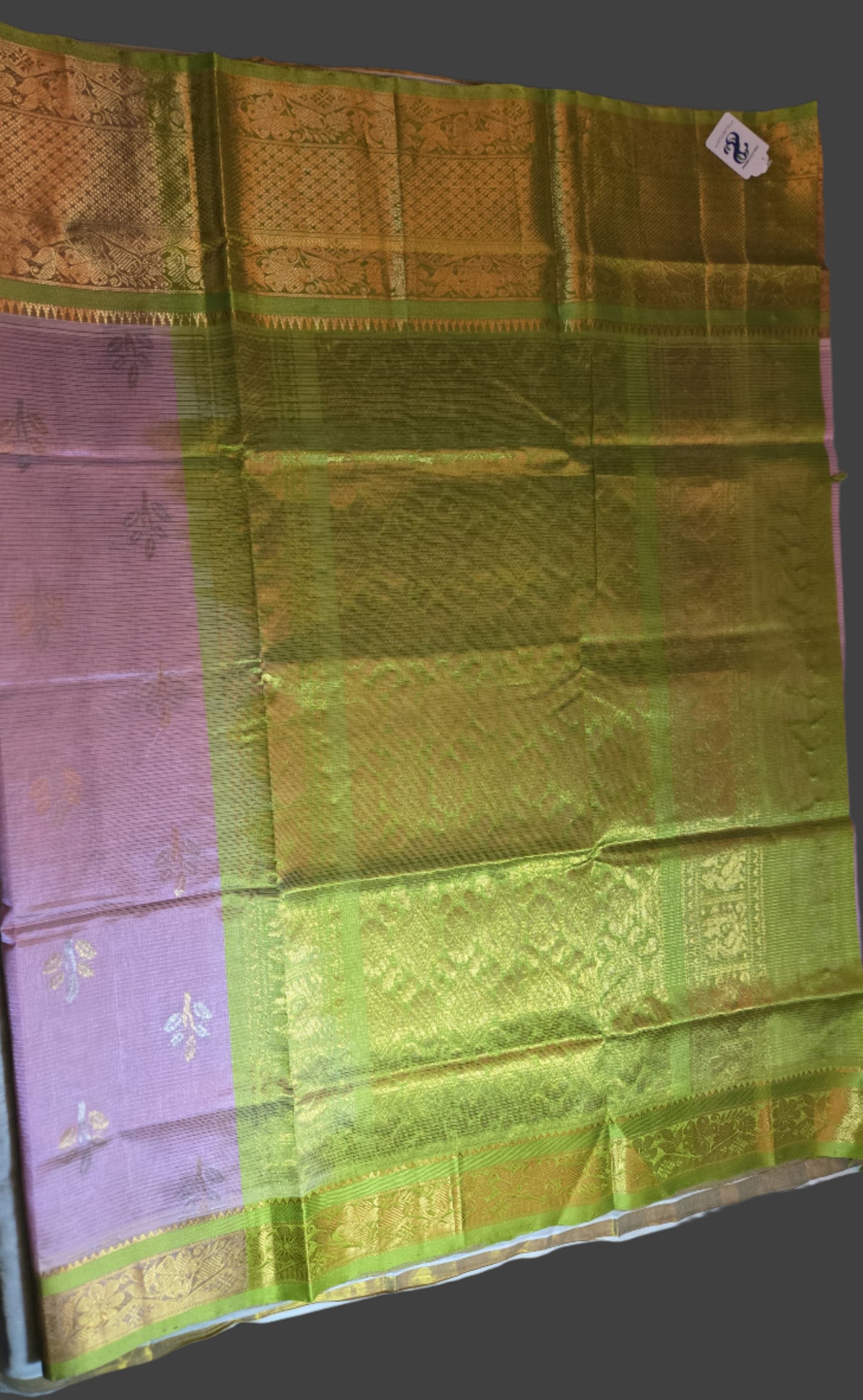 Pattu Handloom Saree in Pink with Green Contrast Border – Pure Silk Elegance for Festive Wear