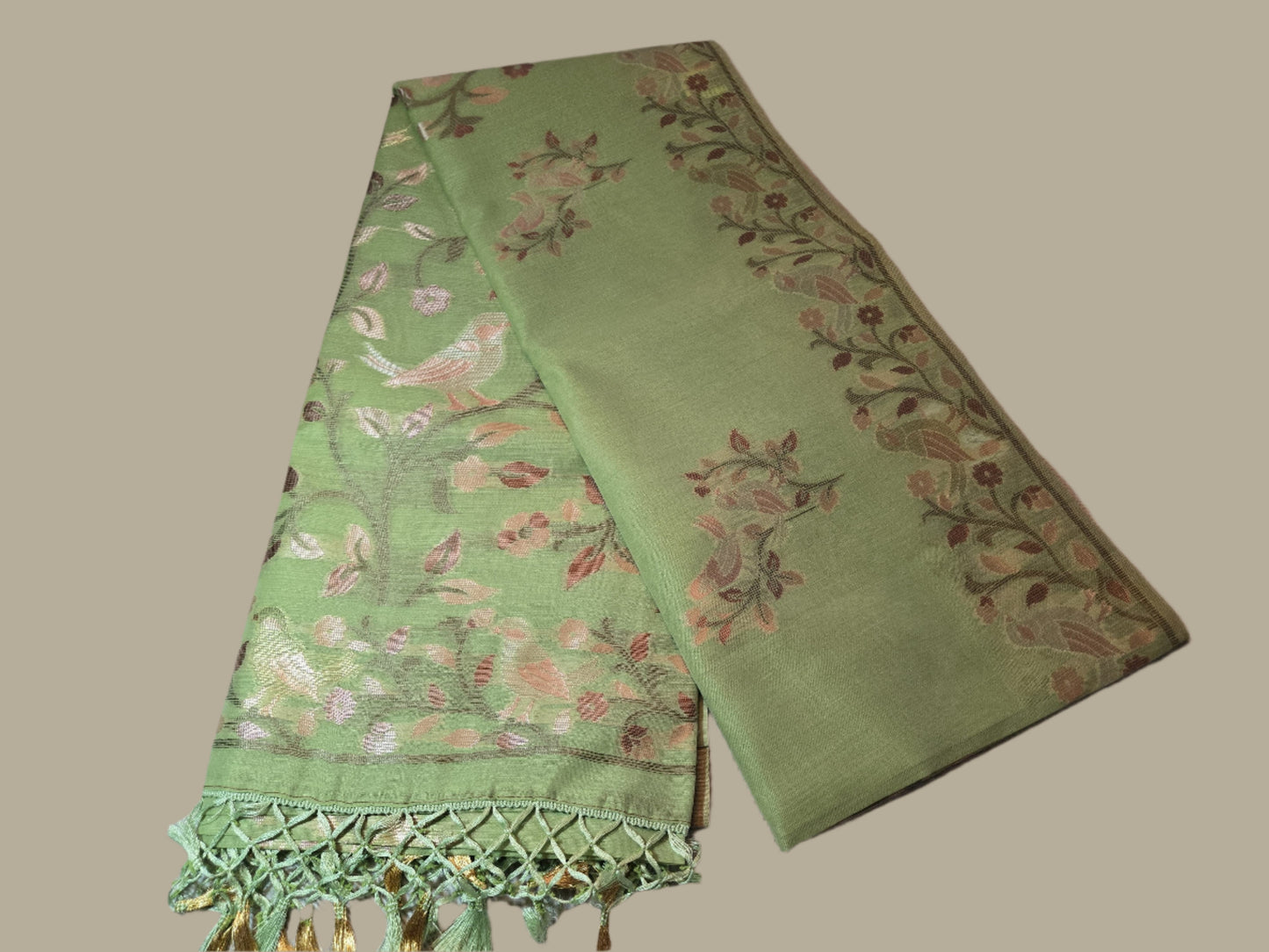 Handloom Khadi Cotton Silk Jamdani Saree – Lightweight & Elegant Traditional Weave Embroidery-Parrot Green-