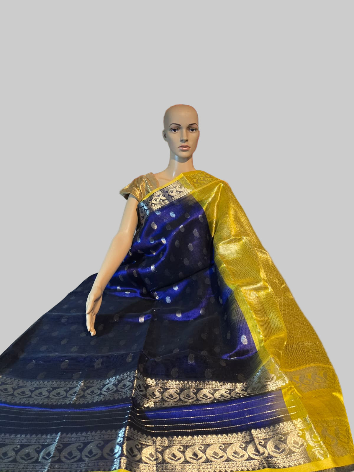 Pure Silk Handloom Saree in Blue with Silver Zari and Yellow Contrast Border – Traditional Elegance