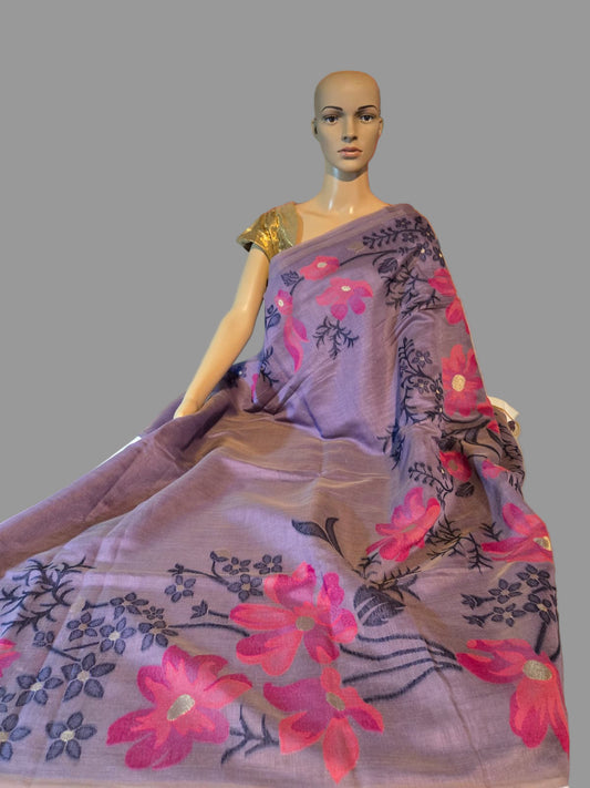 Lavender Munga Cotton Saree with Thread Woven Buttas – Lightweight & Elegant