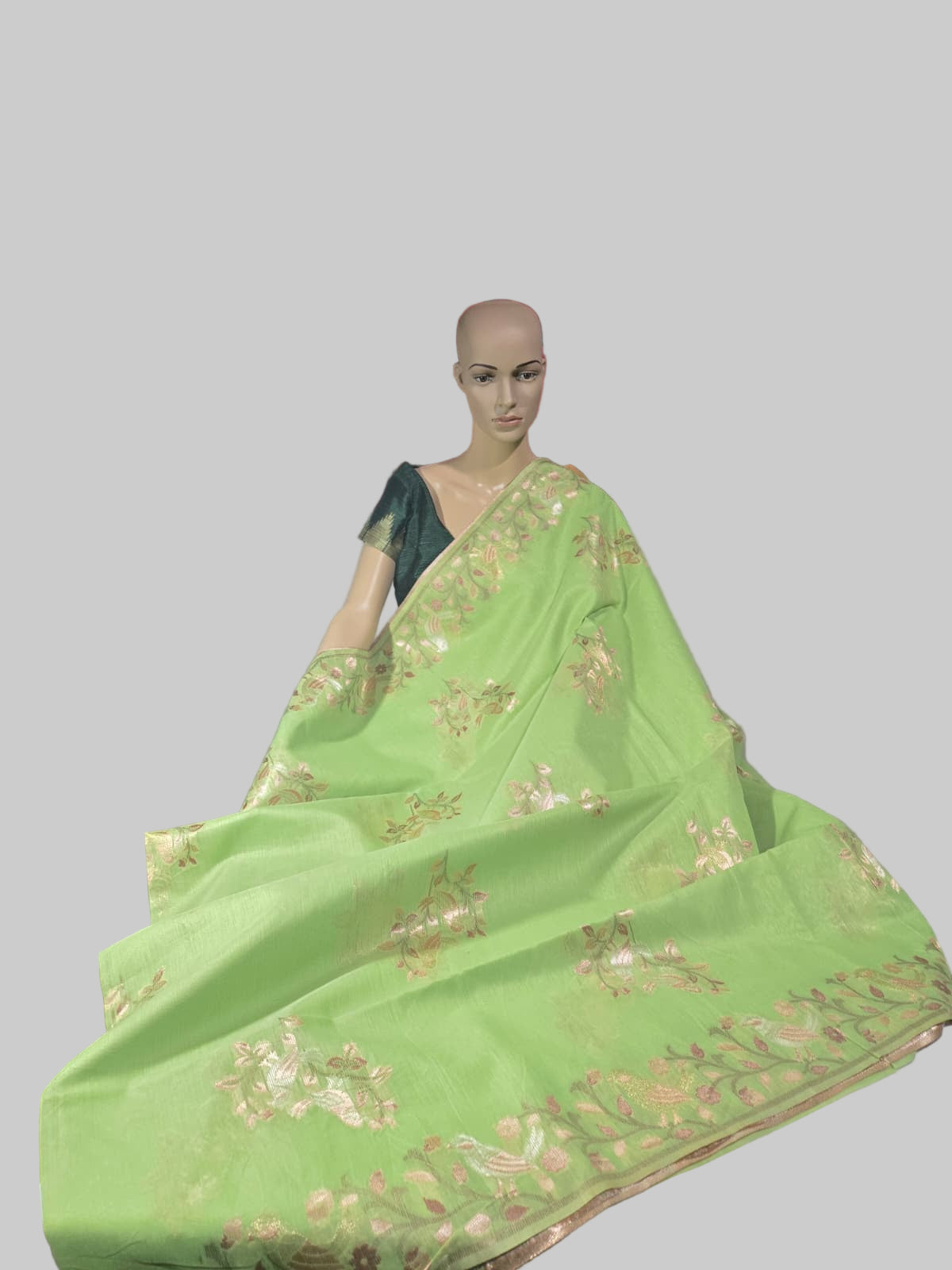 Handloom Khadi Cotton Silk Jamdani Saree – Lightweight & Elegant Traditional Weave Embroidery-Parrot Green