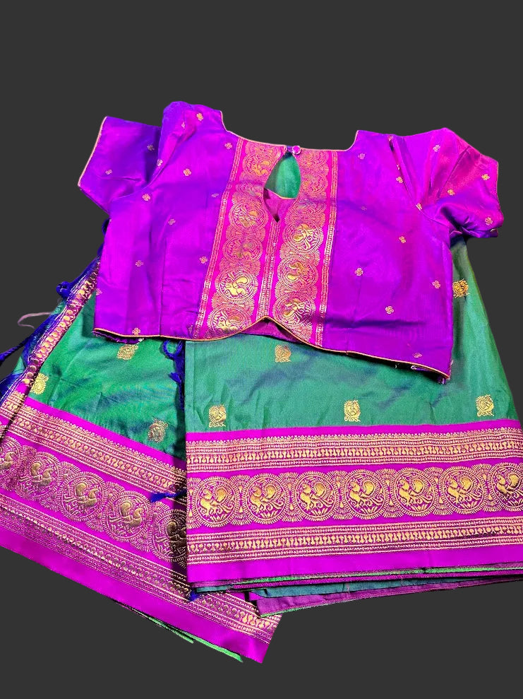 Kanchi Pattu Saree with Butties & Grand Benarasi Border + Stitched Blouse | Ready to wear Saree Blouse USA