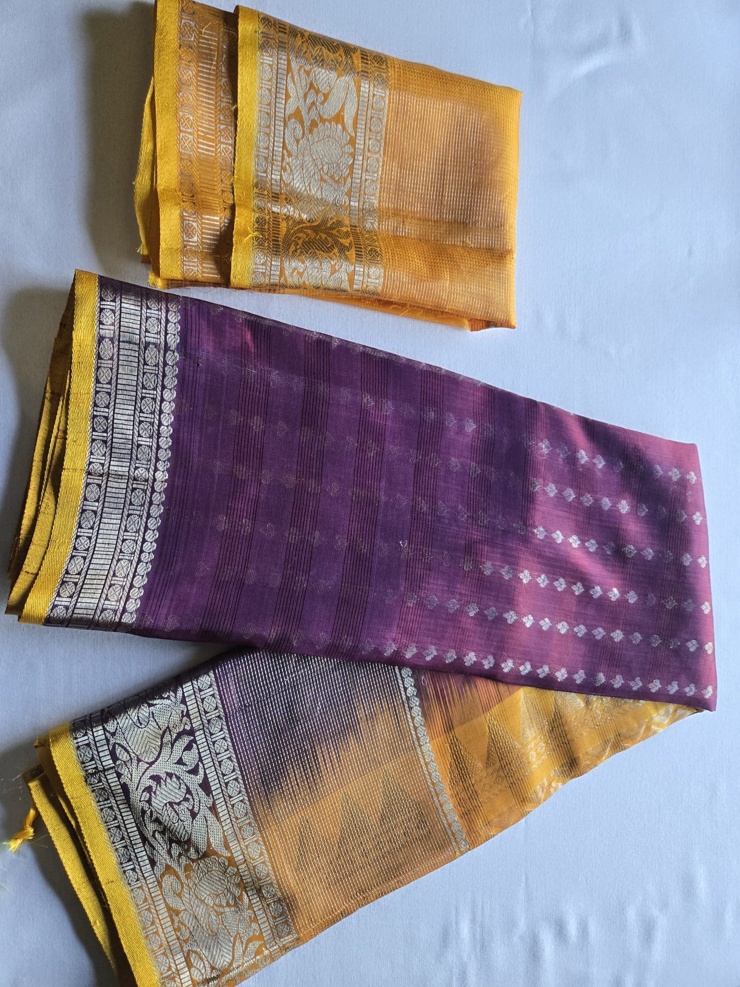 Pure Silk Handloom Saree in Maroon with Yellow Contrast Border – Traditional Silk Saree for Weddings & Festivals