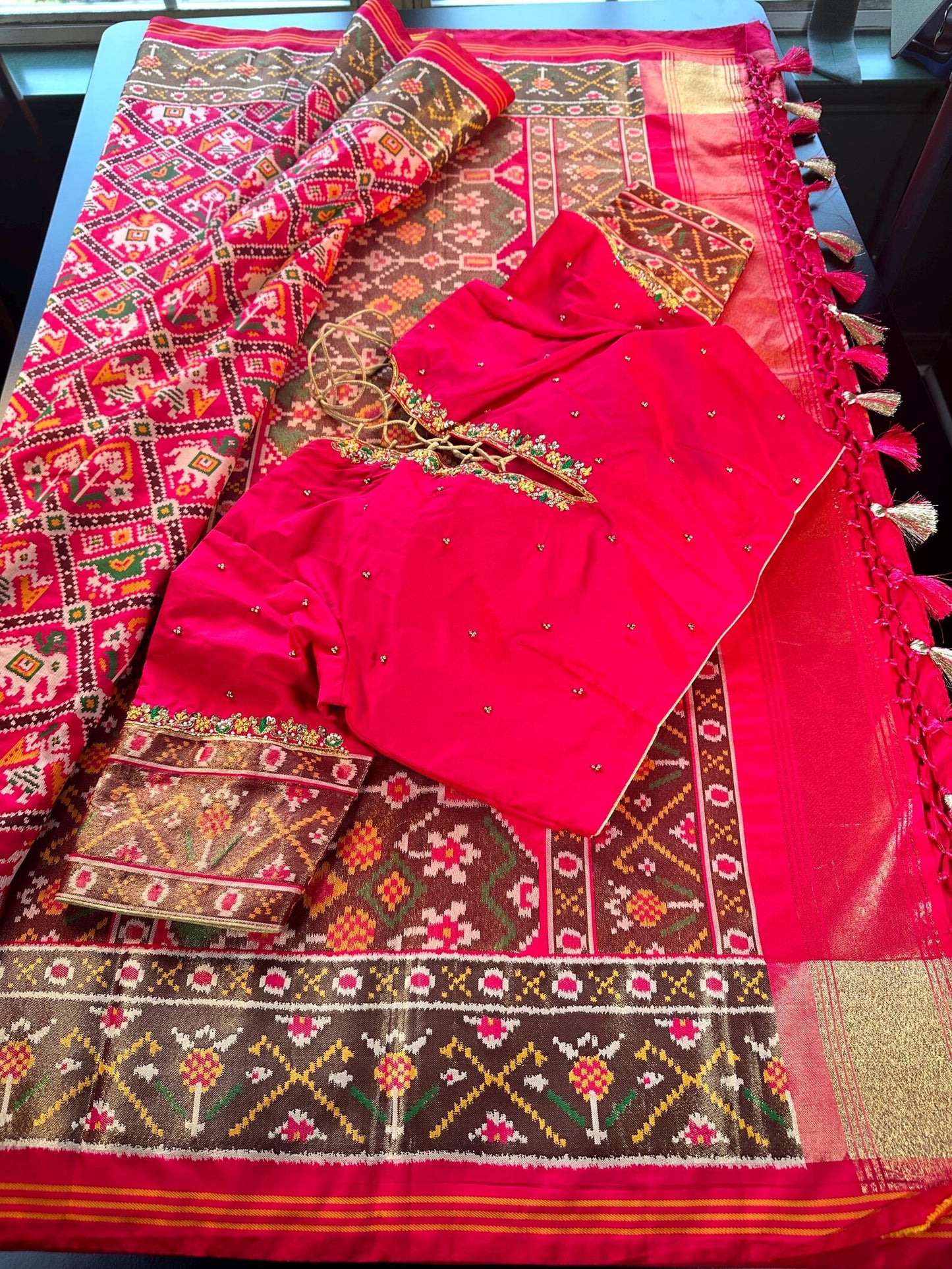 Patan Patola Soft Silk Weaving Saree Rani Pink | Authentic Handloom Indian Wedding Festive Wear with Stitched Blouse | Party Wear | Stitched Blouse