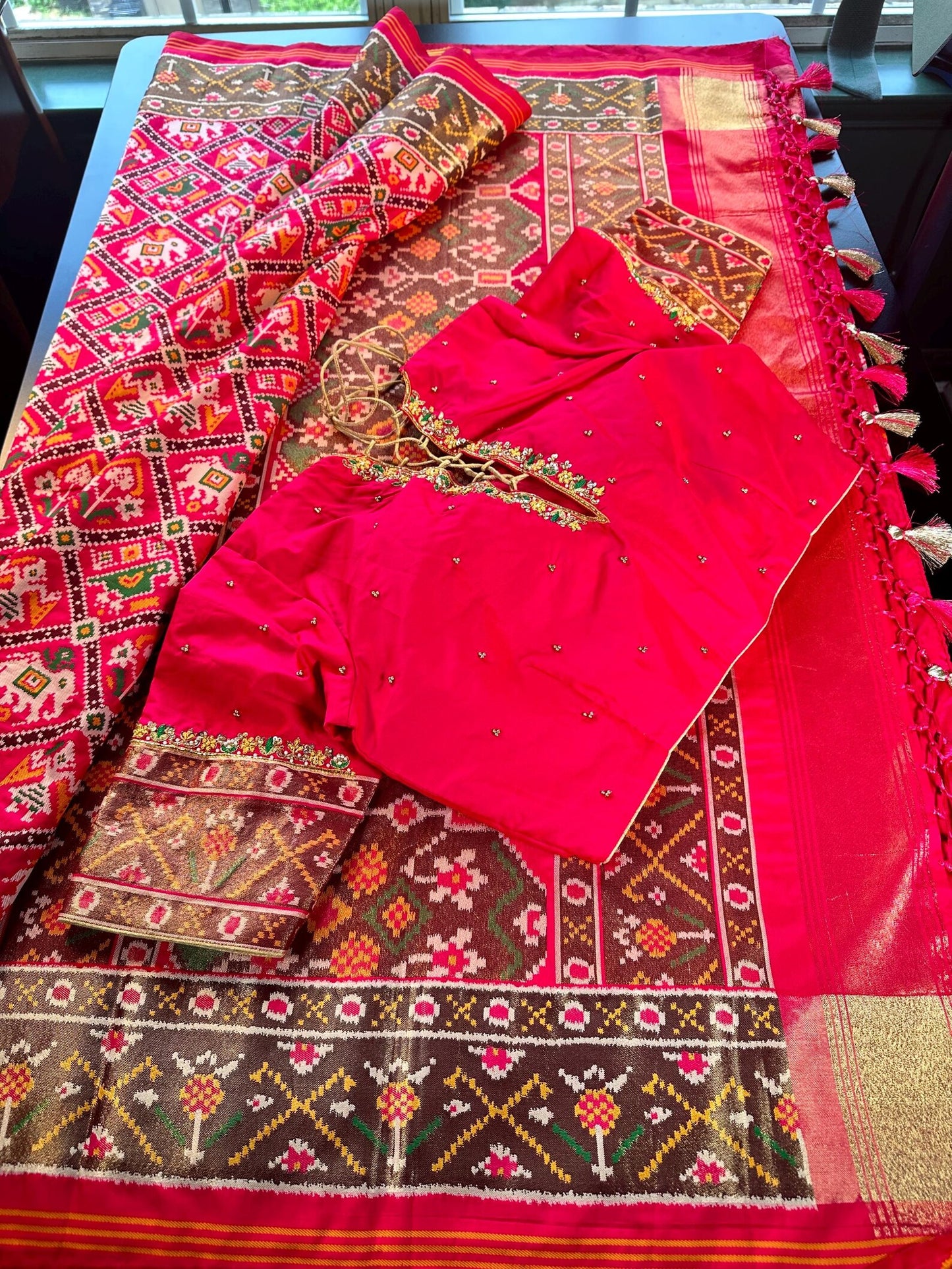 Patan Patola Soft Silk Weaving Saree Rani Pink | Authentic Handloom Indian Wedding Festive Wear with Stitched Blouse | Party Wear | Stitched Blouse