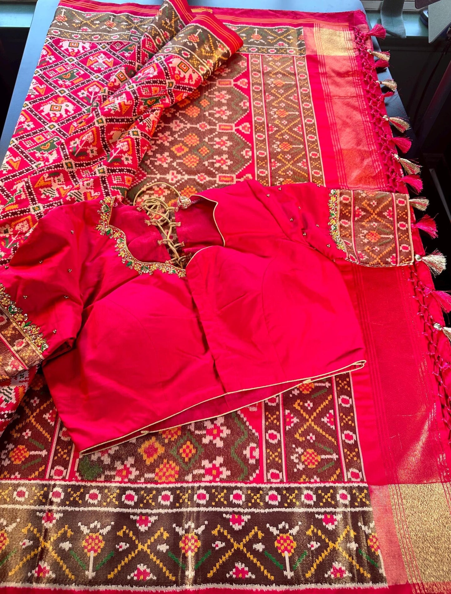 Patan Patola Soft Silk Weaving Saree Rani Pink | Authentic Handloom Indian Wedding Festive Wear with Stitched Blouse | Party Wear | Stitched Blouse