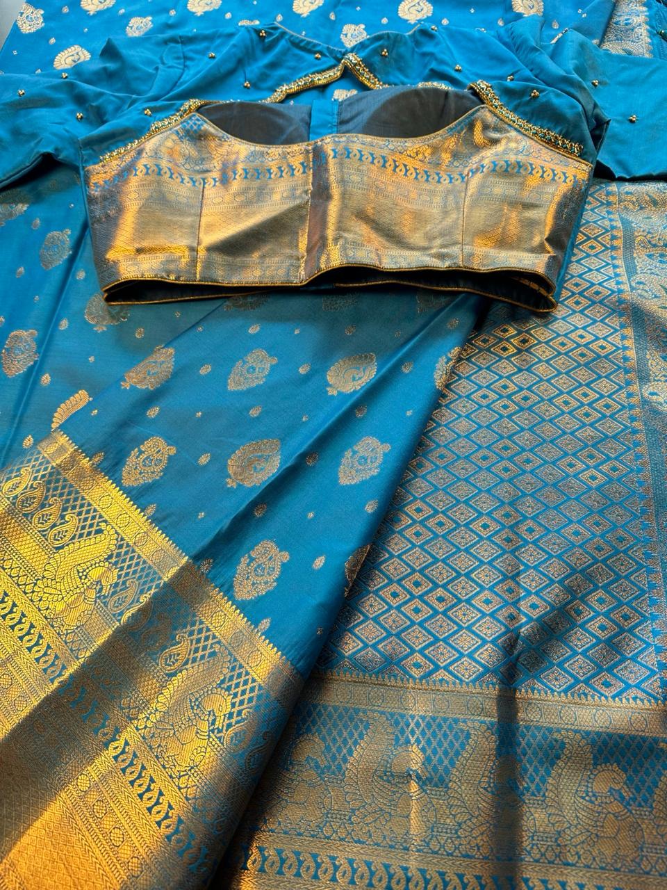 Premium Kanjivaram Saree Wedding Saree with Maggam Work Blouse Ready-to-wear Blue Saree Shipping from USA