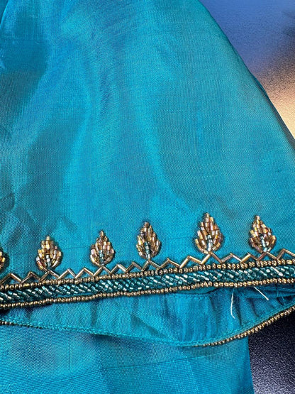 Handloom Pure Kanjivaram Silk Saree with Maggam Work Blouse